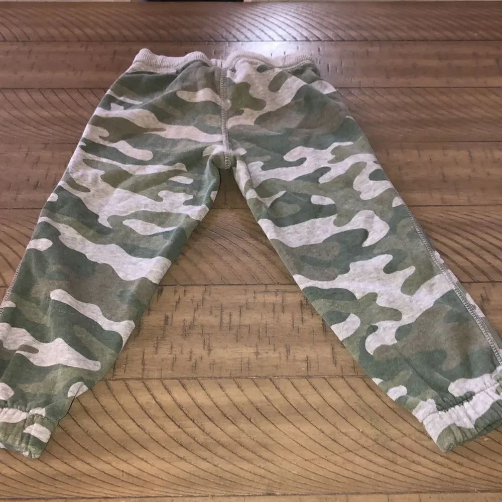 Camo sweats by Carter’s drawstring Comfy cotton. No trip jogger cuffs. Outdoors